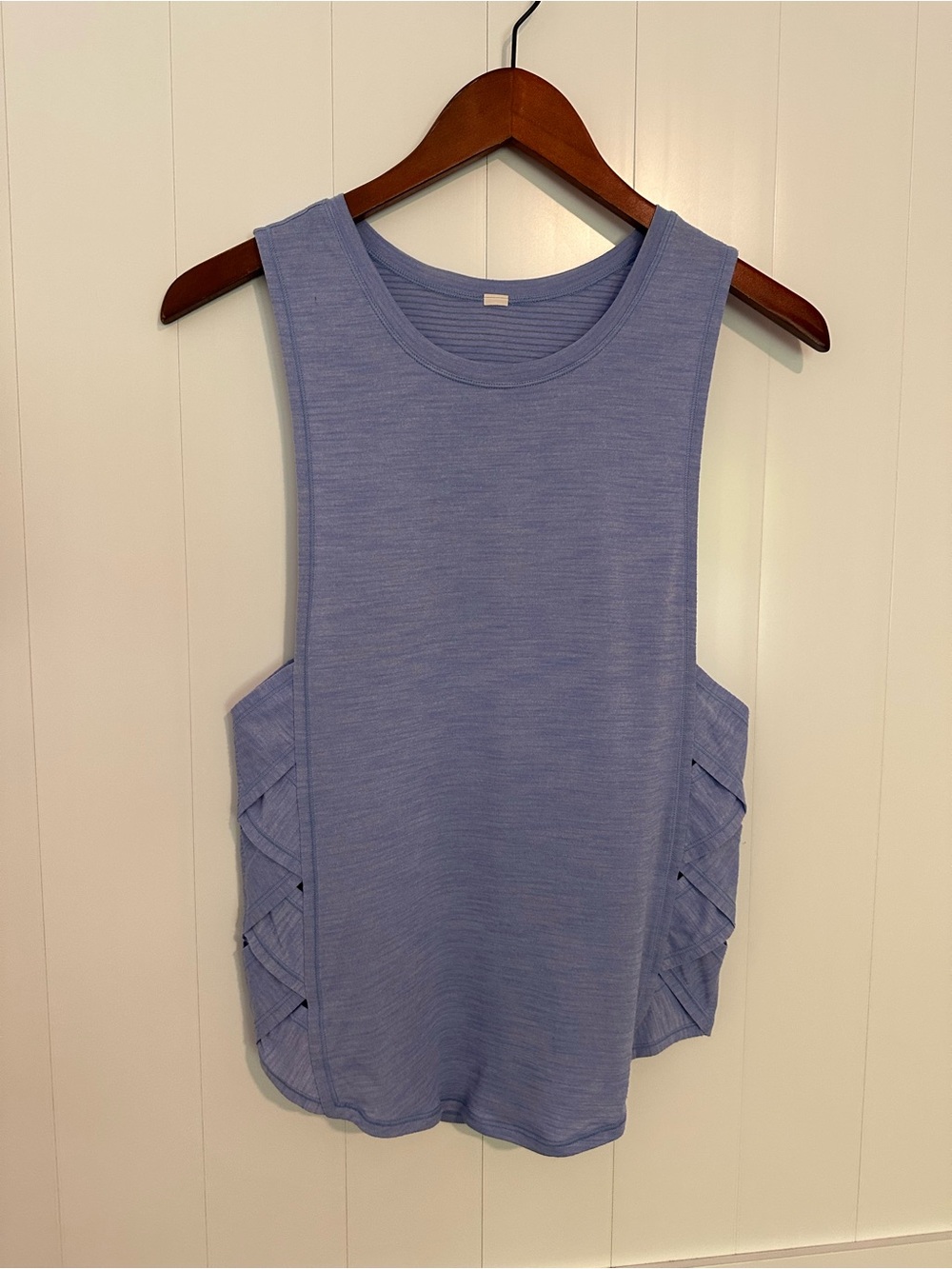 lululemon athletica Periwinkle Sleeveless Tank with Side Lattice